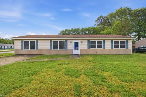800 Churchill Dr, Virginia Beach, VA, 23464-2905 | Card Image