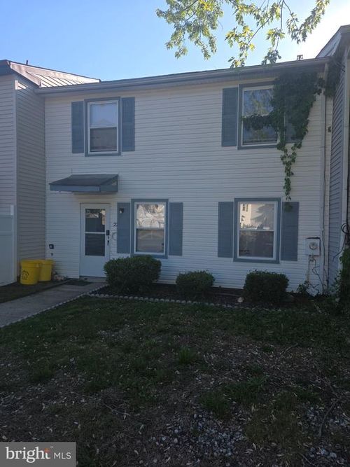 27 Berkshire Rd, SICKLERVILLE, NJ, 08081-2102 | Card Image