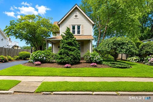 6 Harborside Dr, Milford, CT, 06460-4822 | Card Image