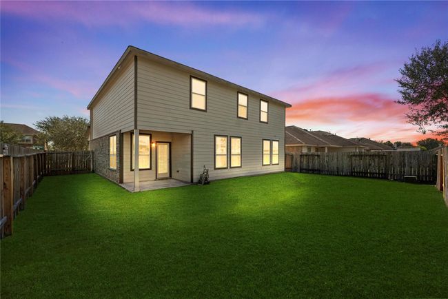 Conveniently located near the neighborhood elementary school, scenic walking trail, and community park. | Image 44