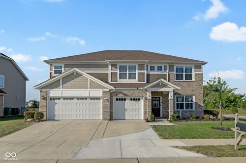 1012 Parker Ln, Westfield, IN, 46074-4001 | Card Image