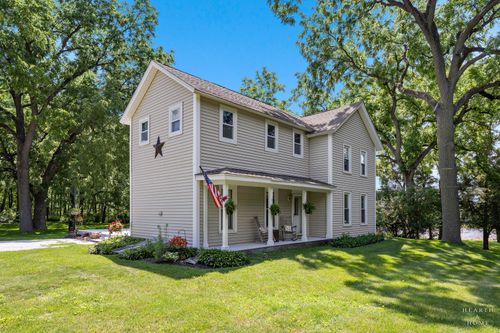 2802 N Ringwood Rd, Mchenry, IL, 60050-1328 | Card Image
