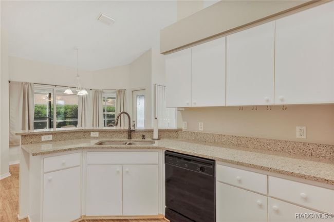 4542 N Serene Pt, House other with 3 bedrooms, 2 bathrooms and 2 parking in Hernando FL | Image 14