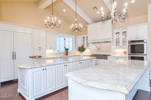 6840 E Horseshoe Rd, Paradise Valley, AZ, 85253-2307 | Card Image