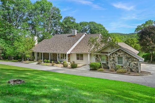 5 Sail Harbour Dr, Sherman, CT, 06784-2726 | Card Image