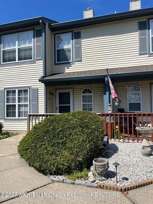 3 Shearwater Hallow Rd, Bayville, NJ, 08721 | Card Image