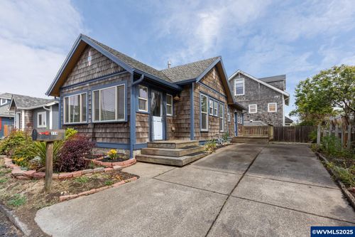714 Nw 2nd Ct, Newport, OR, 97365-3625 | Card Image