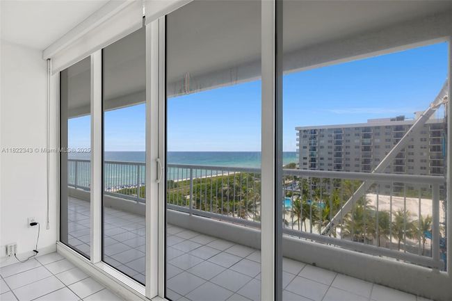 APT-705 - 9341 Collins Ave, Condo with 2 bedrooms, 2 bathrooms and null parking in Surfside FL | Image 20