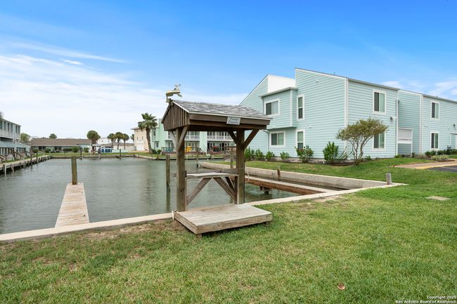 706 - 706 Lauderdale Dr, Condo with 2 bedrooms, 2 bathrooms and null parking in Rockport TX | Image 29