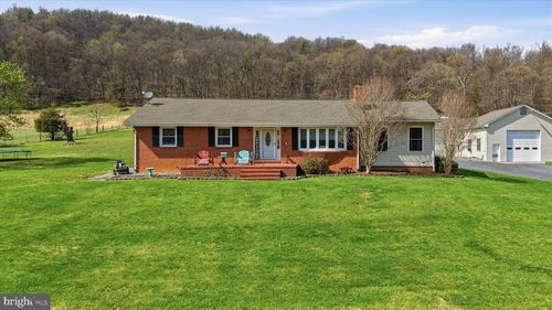 4001 Bentonville Rd, BENTONVILLE, VA, 22610-2559 | Card Image