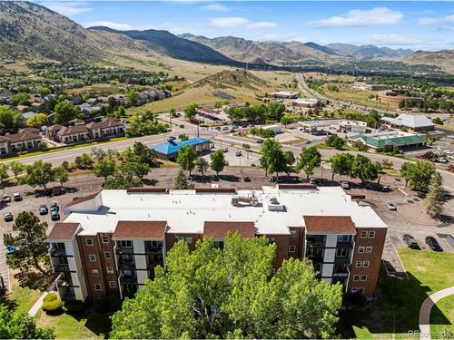 204-1200 Golden Cir, Golden, CO, 80401-3637 | Card Image