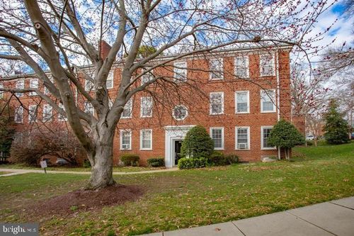 apt-c493-2825 31st St Se, WASHINGTON, DC, 20020-1505 | Card Image