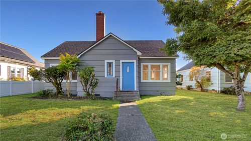 2722 Pacific Avenue, Hoquiam, WA, 98550 | Card Image