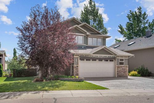 127 Hillcrest Blvd, Strathmore, AB, T1P0A3 | Card Image