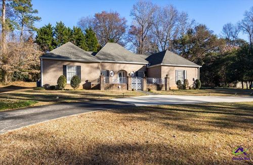 903 Tucker Rd, Macon, GA, 31210-8206 | Card Image