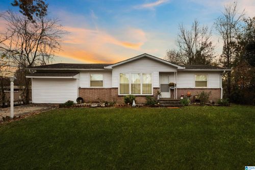 808 Central Ave, FULTONDALE, AL, 35068-1946 | Card Image