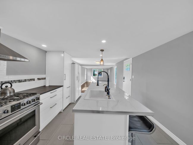 5 Maple Dr, Home with 2 bedrooms, 2 bathrooms and 4 parking in Mcgregor ON | Image 23