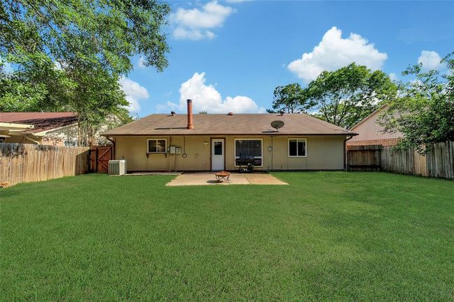 4706 Larksong Ln, House other with 3 bedrooms, 2 bathrooms and 2 parking in Spring TX | Image 7