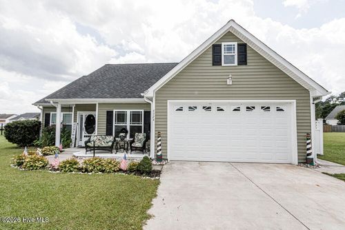 4324 Bristlecone Dr, Ayden, NC, 28513-7284 | Card Image