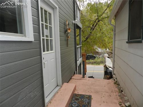 358 Ruxton Ave, Manitou Springs, CO, 80829-1956 | Card Image