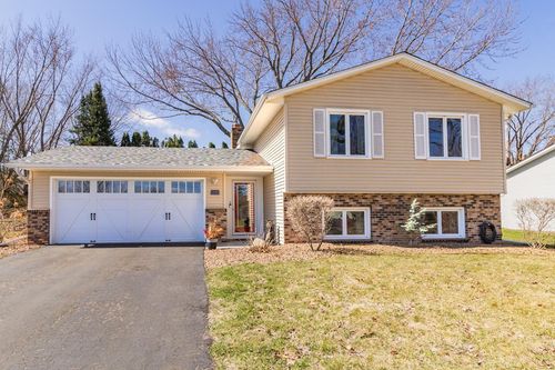 12025 Jasper Ln, Eden Prairie, MN, 55347-4640 | Card Image