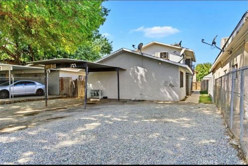 329 N Diana St, Fresno, CA, 93701-2066 | Card Image