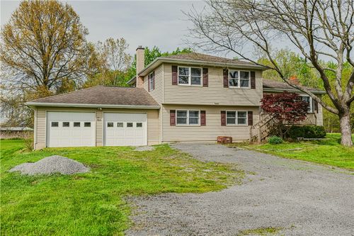 1256 Pittsford Mendon Rd, Mendon, NY, 14506-9732 | Card Image
