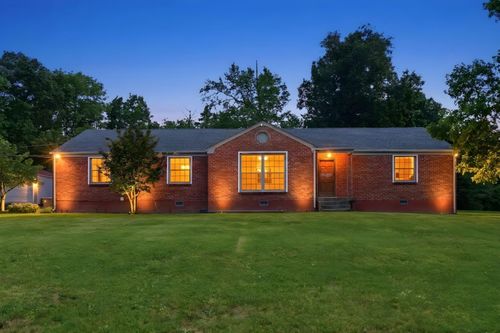220 Linda Ln, Madison, TN, 37115-3658 | Card Image