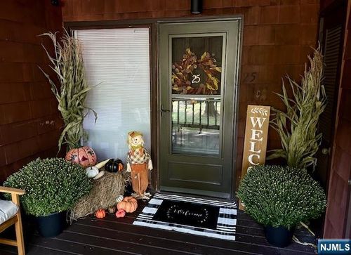 25 Osprey, Hackettstown, NJ, 07840 | Card Image