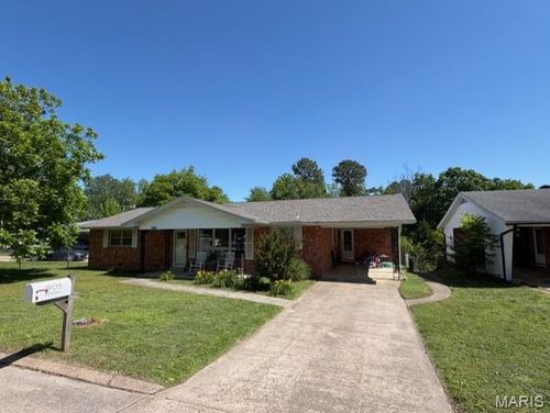 1905 Seifert Dr, Poplar Bluff, MO, 63901-2435 | Card Image