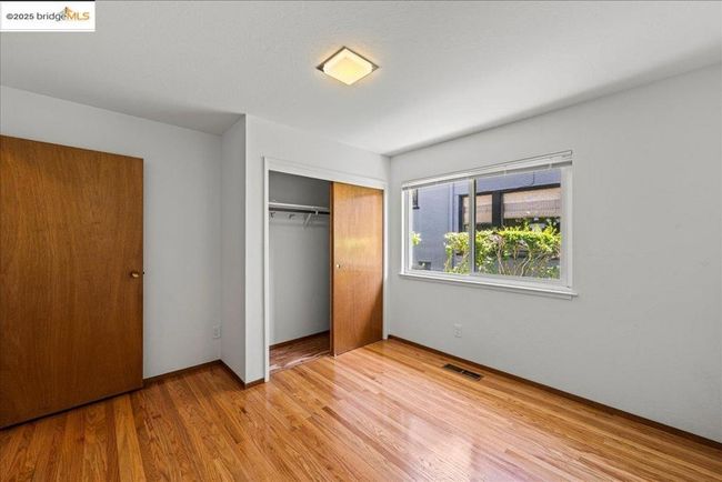 Double Closets | Image 29