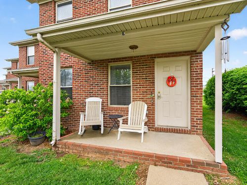 e-502 Tecumseh Trl, Versailles, KY, 40383-9259 | Card Image