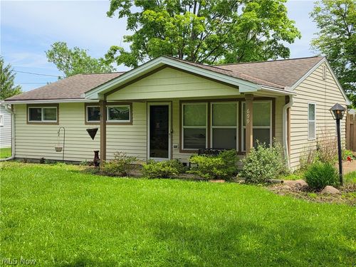 699 Hadcock Rd, Brunswick, OH, 44212-2664 | Card Image