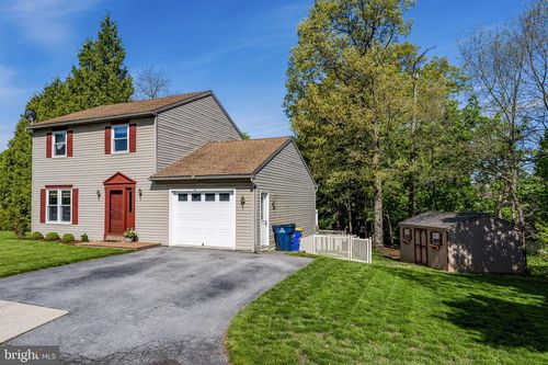 107 Lynwood Dr, TERRE HILL, PA, 17581-9605 | Card Image