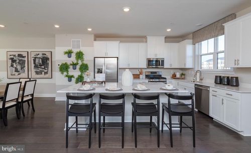 204 Cora Bergen Blvd, Titusville, NJ, 08560-2415 | Card Image