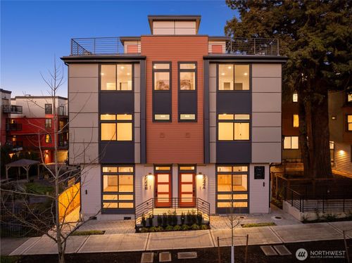 6538 C Latona Ave Ne, Seattle, WA, 98115 | Card Image