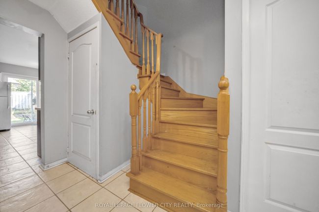 33 Fiddleneck Cres, House other with 4 bedrooms, 4 bathrooms and 4 parking in Brampton ON | Image 19