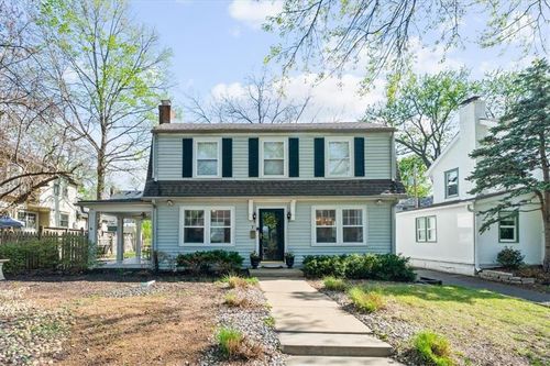 7 W Winthrope Rd, Kansas City, MO, 64113-2431 | Card Image