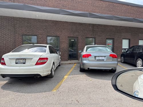 14-407 Speers Rd, Oakville, ON, L6K3T5 | Card Image