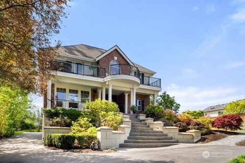 1107 9th St, Mukilteo, WA, 98275-2005 | Card Image