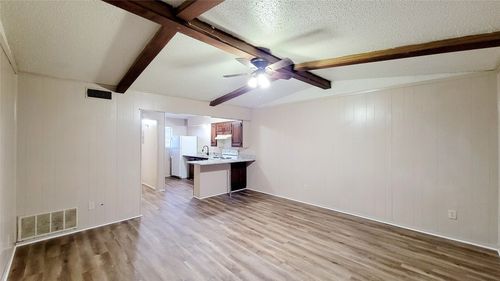 apt-13-400 Bill Bradford, Sulphur Springs, TX, 75482-4467 | Card Image