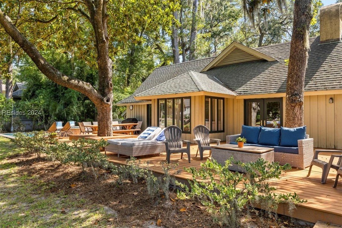 Saint Andrews Pl, Hilton Head Island, SC 29928