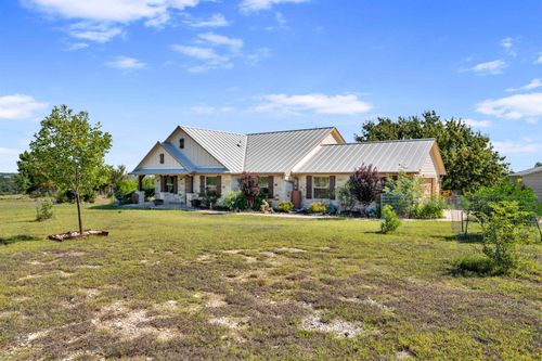 560 Saddle Ridge Dr, Bertram, TX, 78605-3335 | Card Image