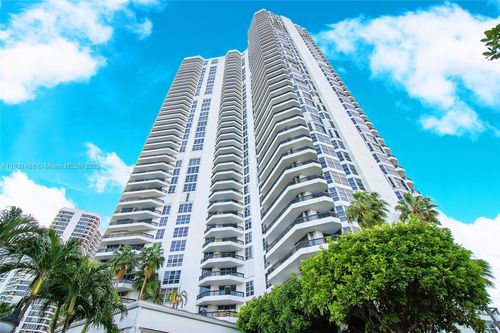 apt-1908-3500 Mystic Pointe Dr, Aventura, FL, 33180-2582 | Card Image