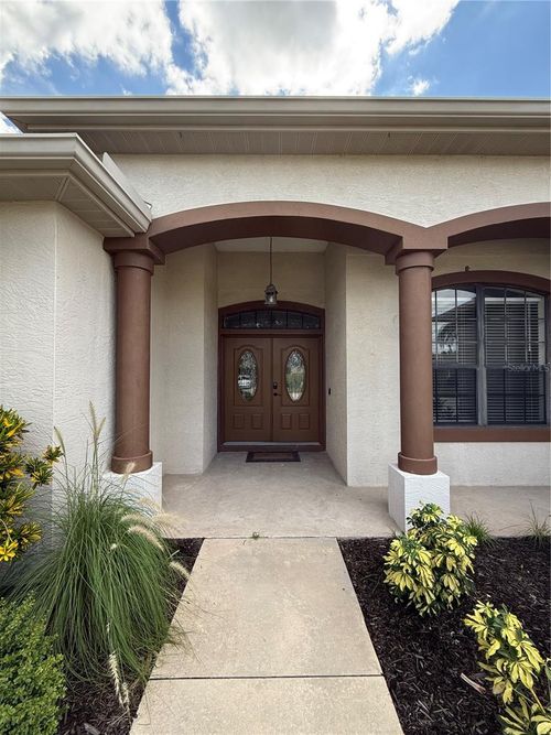 8951 Province St, SARASOTA, FL, 34240-8312 | Card Image