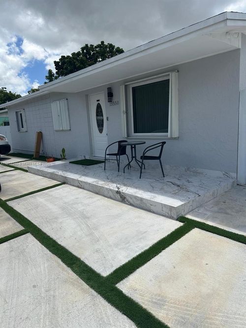 15550-15550 Sw 308th St, Homestead, FL, 33033-4366 | Card Image