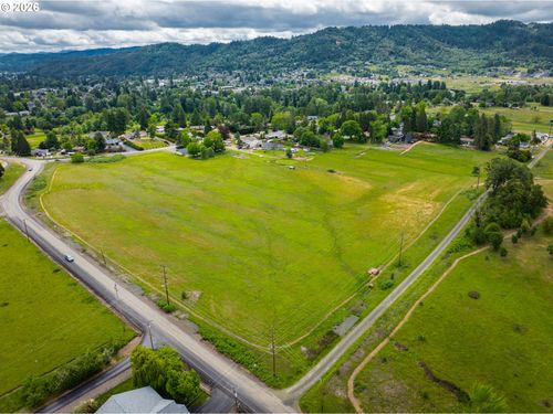 0 Nw Troost St, Roseburg, OR, 97471 | Card Image
