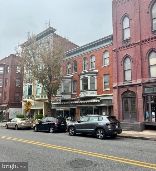 1-23 N Beaver St, YORK, PA, 17401-1329 | Card Image