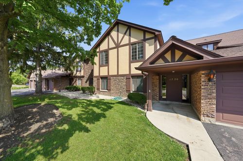 4305-c-1720 Lakecliffe Dr, Wheaton, IL, 60189-8365 | Card Image