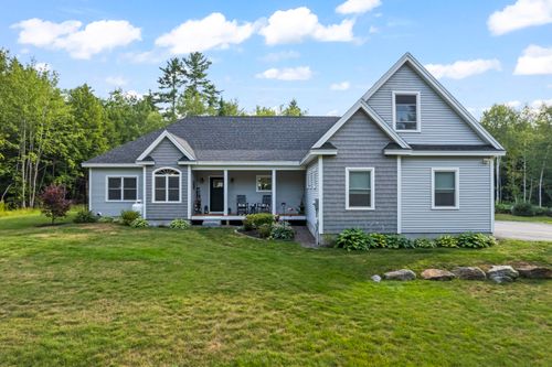6 Weeks Lane, Windham, ME, 04062 | Card Image
